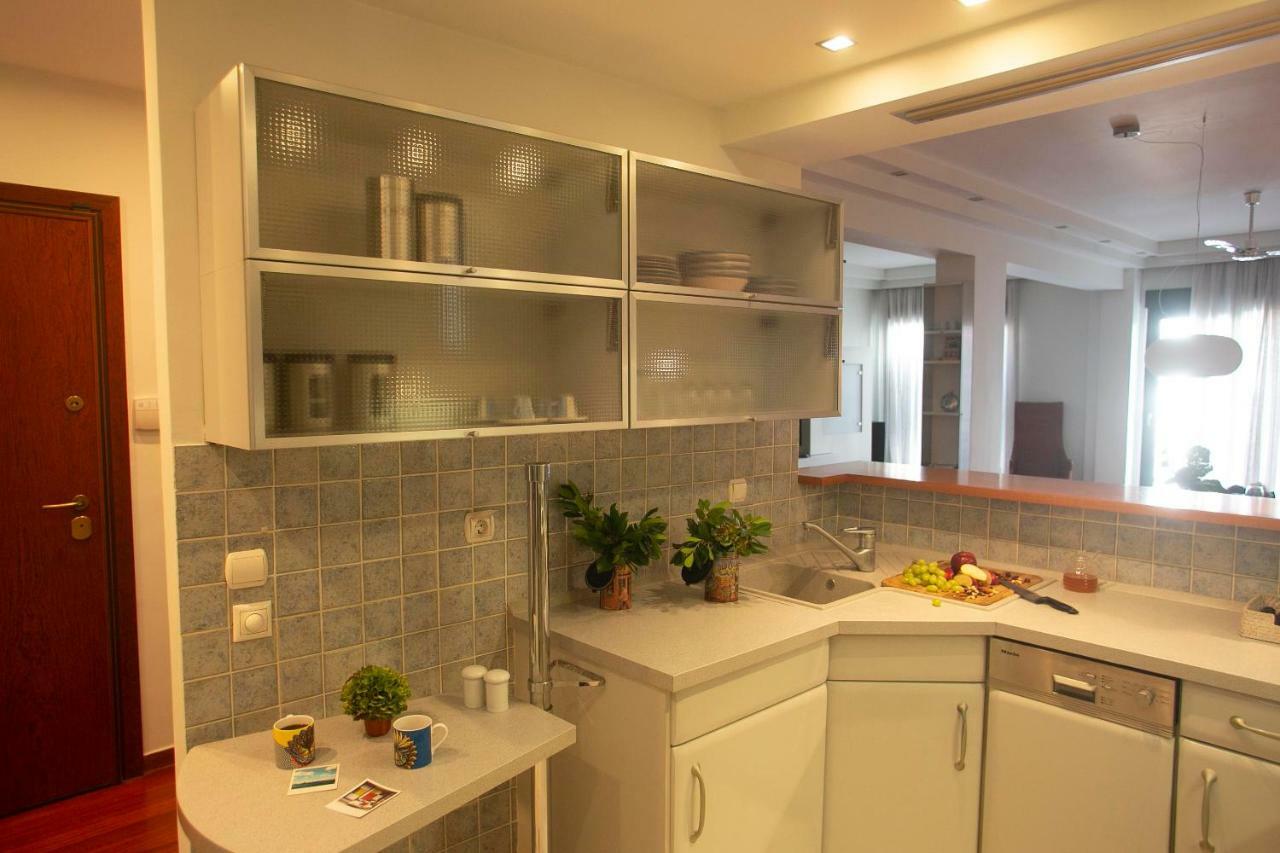 The Lux Gorgeous Apartment Szaloniki Kültér fotó